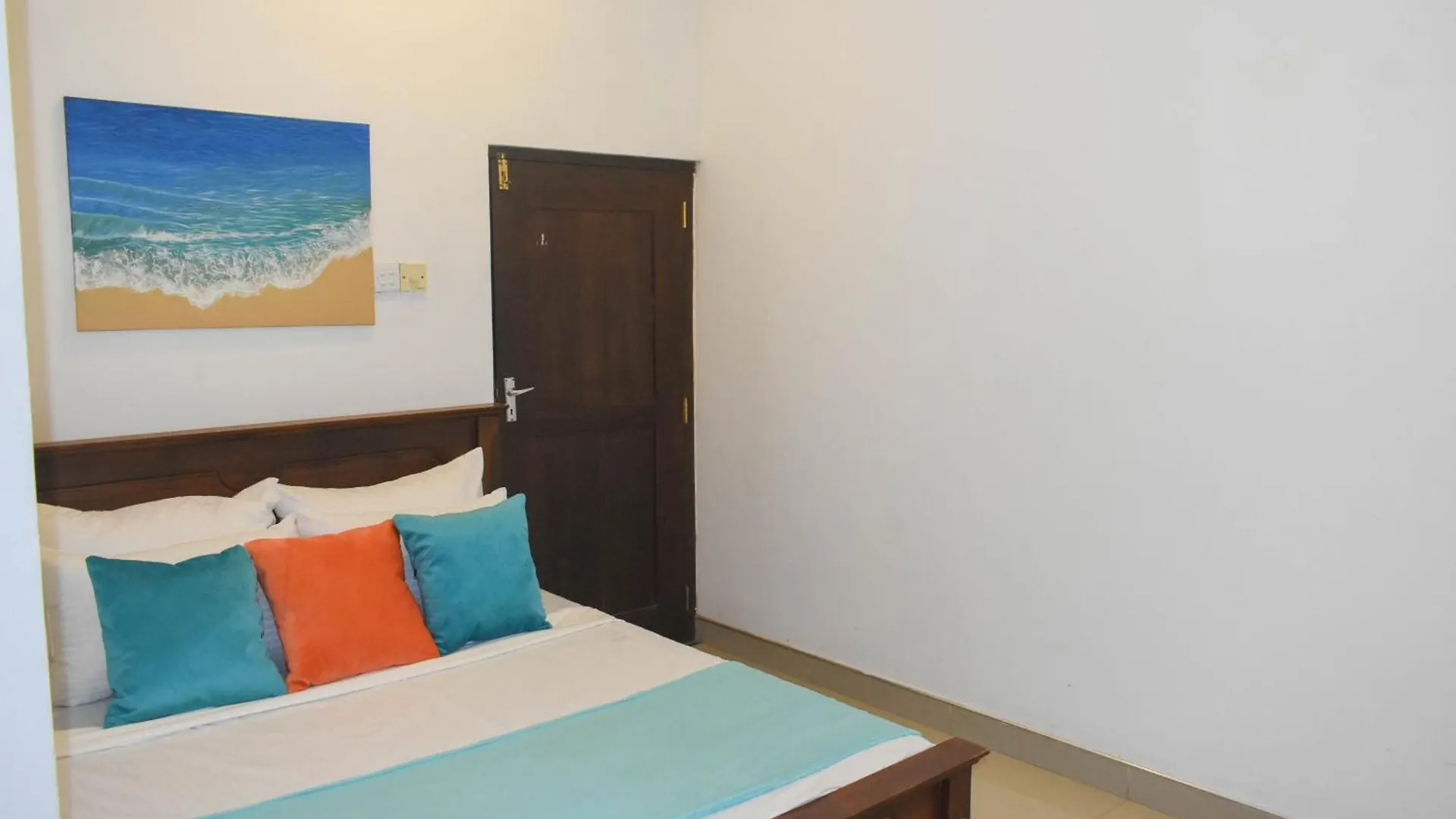 Bhashiz Villa Negombo Apartahotel