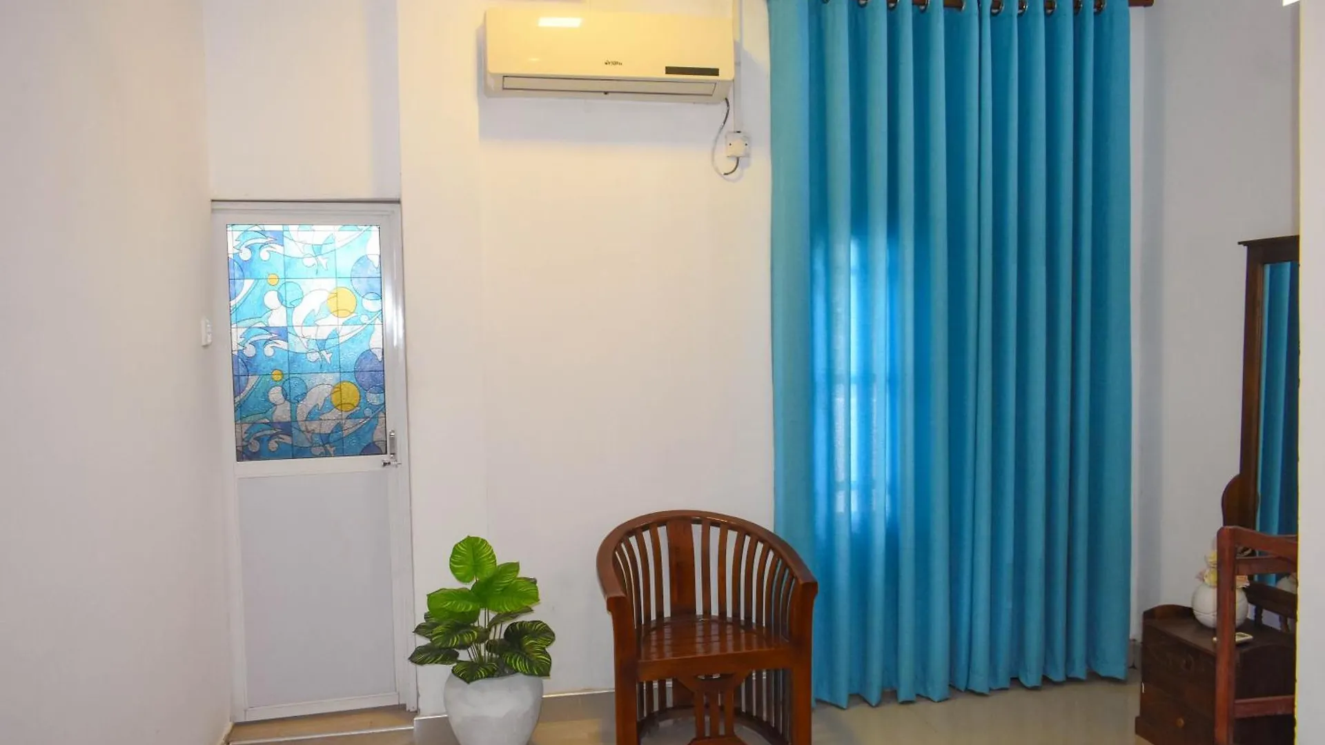 Apartahotel Bhashiz Villa Negombo