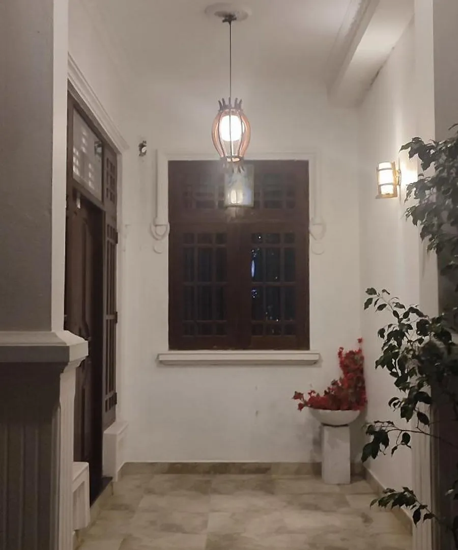 Bhashiz Villa Negombo Apartahotel