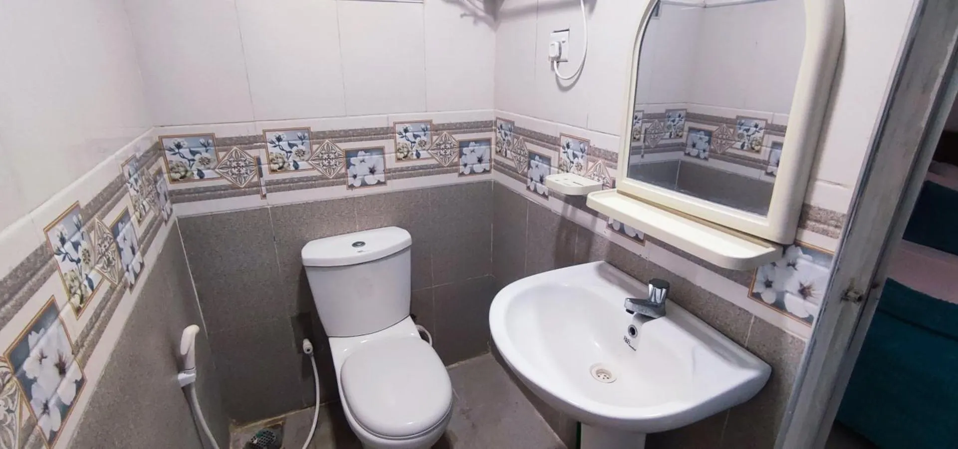 Apartahotel Bhashiz Villa Negombo